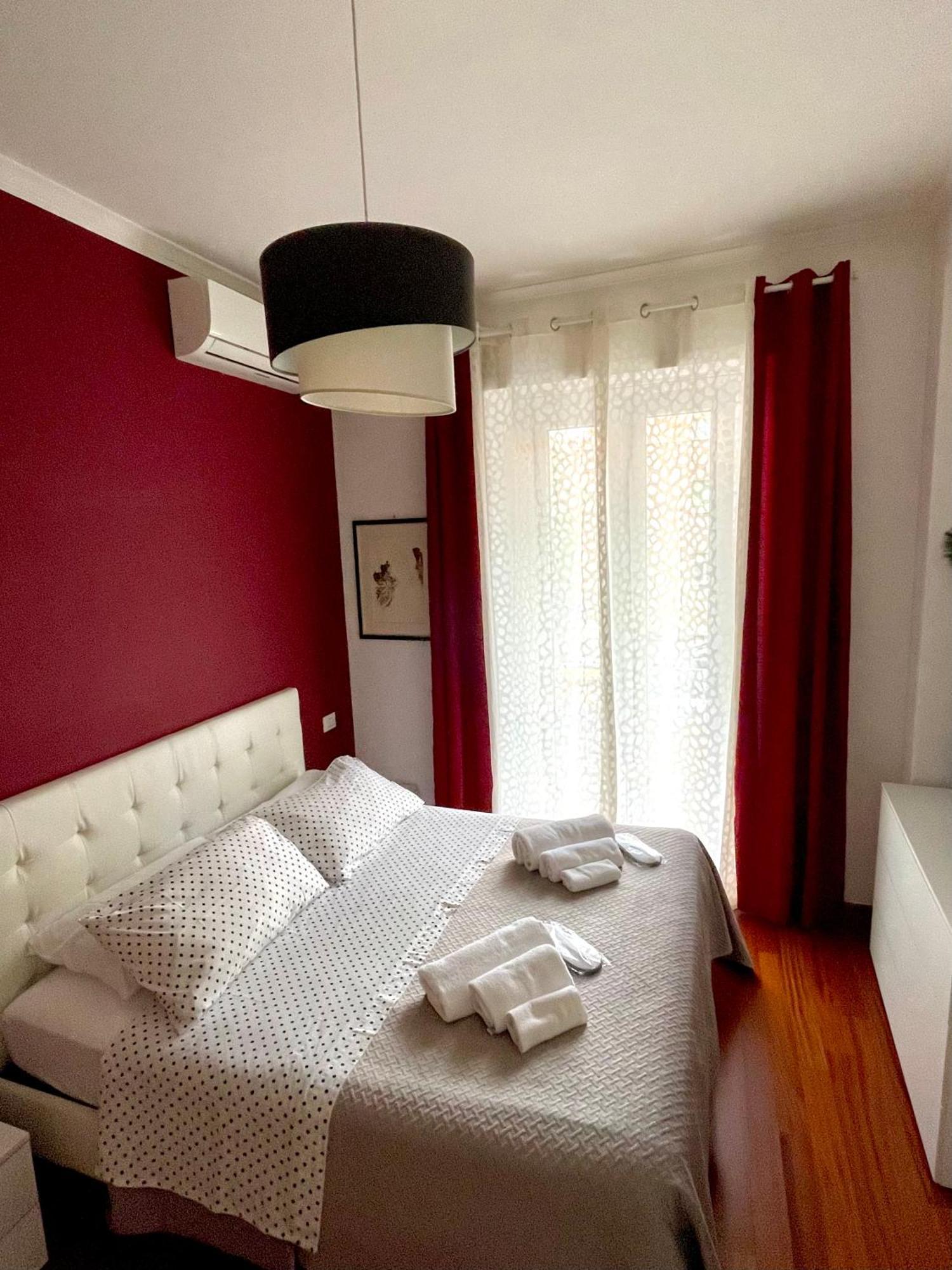 Lucens Domus Appartamento Roma Quartiere Trieste - Vicino Metro B1 - Exterior foto